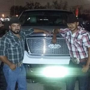 Meet your Posher, Julio